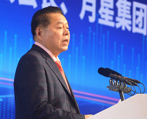上海市江苏商会会长、月星集团董事局主席丁佐宏.jpg